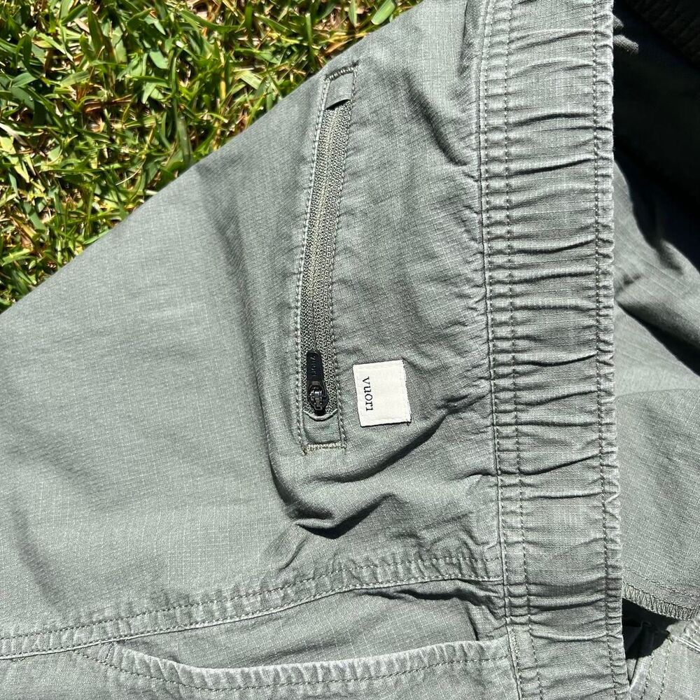 Vuori Ripstop Pants Mens size M gorpcore athletic comfort - Picture 2 of 3